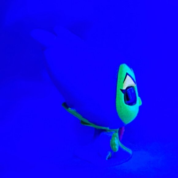 Disney Doorables Blacklight Villains MALEFICENT - Sleeping Beaty Glow NEW SEALED - Picture 12 of 13